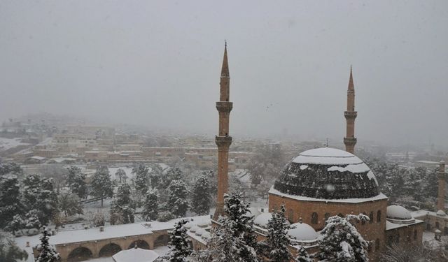 Şanlıurfa’da Yoğun Kar Uyarısı: Valilikten Dikkatli Olun Çağrısı Yaptı