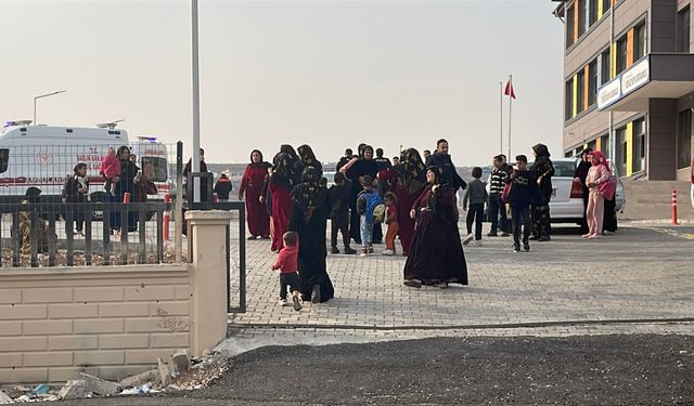 Haliliye’de 25 Öğrenci Zehirlenme Şüphesiyle Hastaneye Kaldırıldı