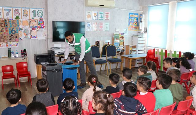 Haliliye Belediyesi, Okullarda Sıfır Atık Seferberliğini Sürdürüyor