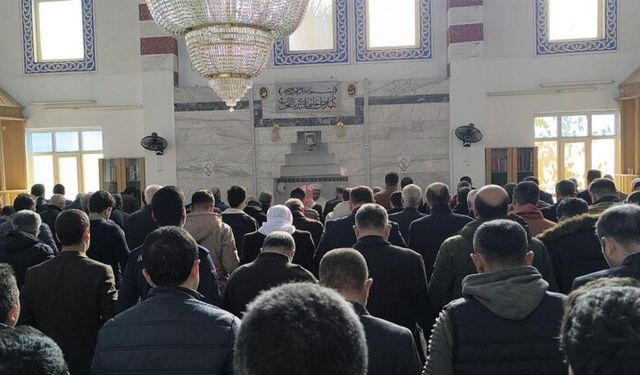 Şanlıurfa’da Kuraklık Alarmı: Camilerde Bir Kez Daha Yağmur Niyazı