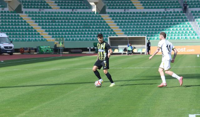 Şanlıurfaspor kendi evinde mağlup oldu