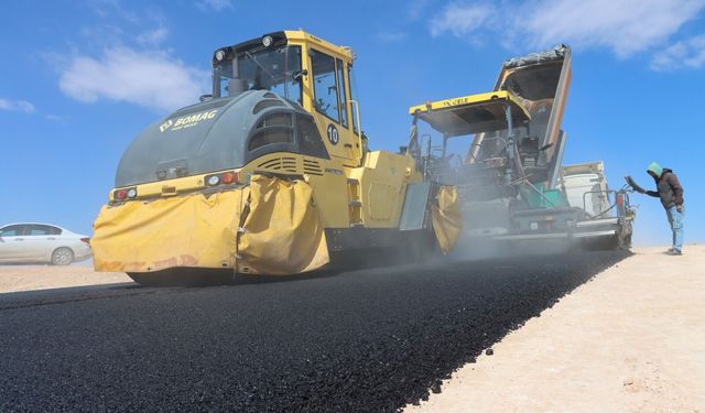 Halfeti–Bozova Grup Yolundaki Asfalt Çalışmalarında Sona Gelindi