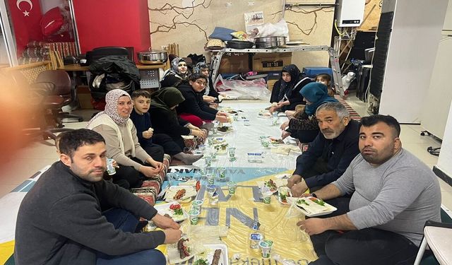 Şanlıurfa’da Engelli Bireyler ve Aileleri Hayırsever Sofrasında İftar Açtı