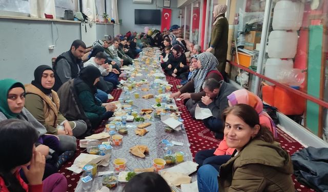 Şanlıurfa’da Gönülleri Isıtan İftar: 130 Engelli Birey Aynı Sofrada Buluştu
