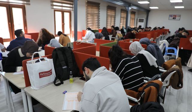 Eş Başkan Serhat Dicle İnan’dan Gençlere Deneme Sınavı Desteği