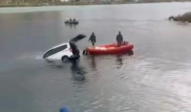 Şanlıurfa’da Korkutan Olay! Araç Nehre Uçtu