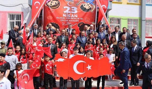 Şanlıurfa’da 23 Nisan Coşkusu: Miniklerden Renkli Gösteriler