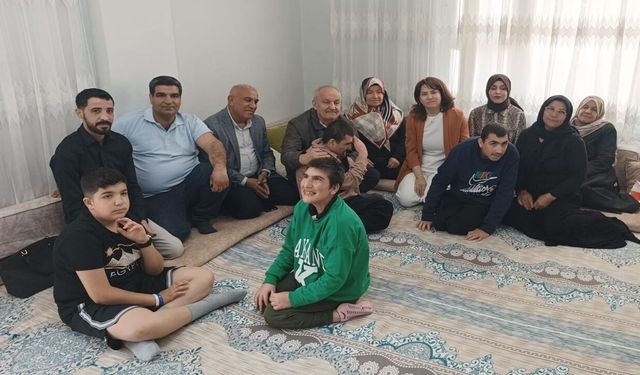 Şanlıurfa’da Bir Anne Sessizce Destan Yazıyor