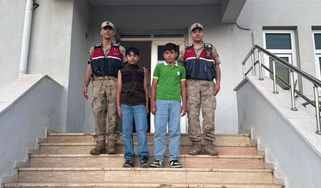 Viranşehir’de Kayıp Alarmı: Jandarma İki Çocuğu Sağ Salim Buldu