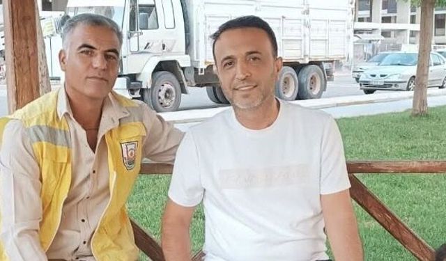 Viranşehir’de Örnek Davranış! Bulduğu Telefonu Sahibine Teslim Etti