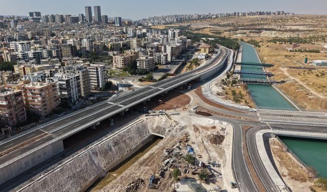 Şanlıurfa’da ulaşımı rahatlatacak kavşaklar açılışa hazırlanıyor