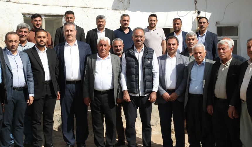 Eyyübiye Belediye Başkanı Kuş, İlçe Merkezi ve Kırsalda Talepleri Dinleyip Talimat Verdi