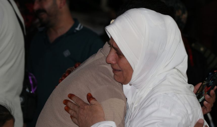 Şanlıurfa'dan İlk Hacı Kafilesi Yola Çıktı