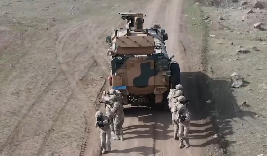 Şanlıurfa'da Silah Kaçakçılığına Büyük Darbe: Çok Sayıda Silah ve Fişek Ele Geçirildi