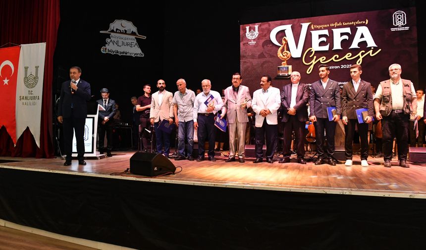 Yaşayan Urfalı Sanatçılara Vefa Gecesi
