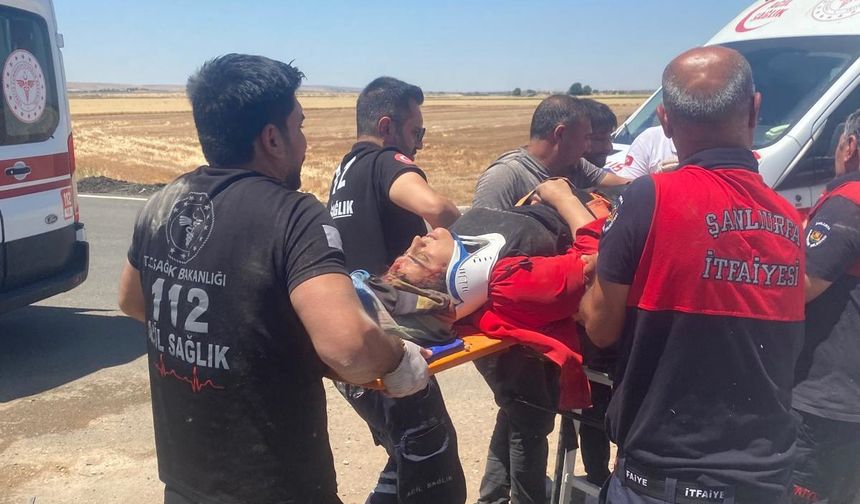 Şanlıurfa’da Pikap İle Otomobil Çarpıştı: 7 Ayarlı