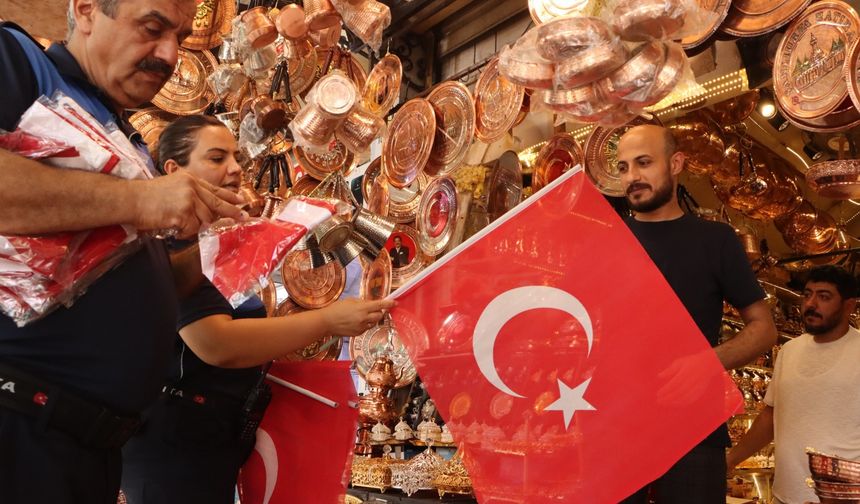 Başkan Gülpınar; “Türkiye Olarak Tarihi Anlara Şahitlik Ediyoruz”