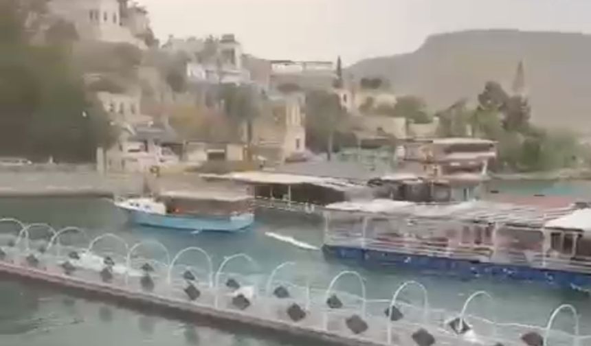 Halfeti'de fırtına etkili oldu