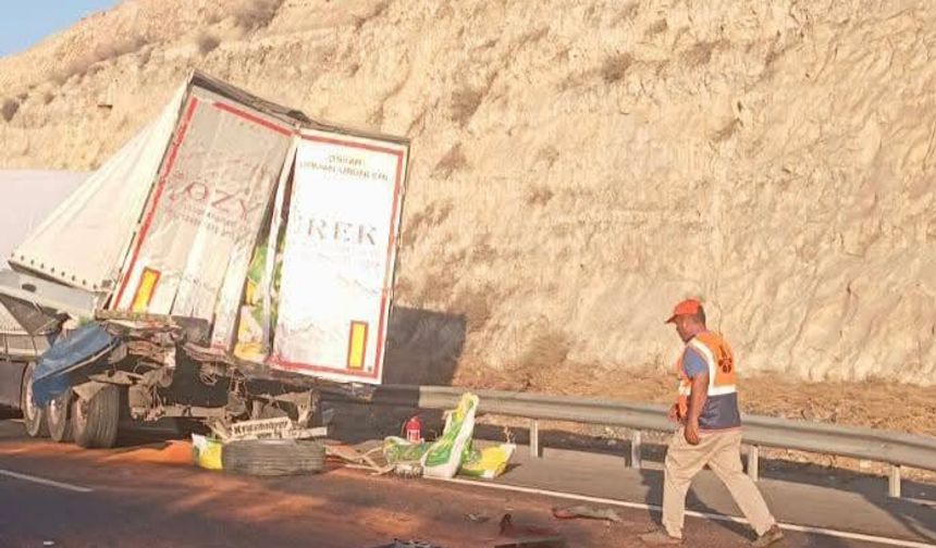 Şanlıurfa'da otobanı da feci kaza!