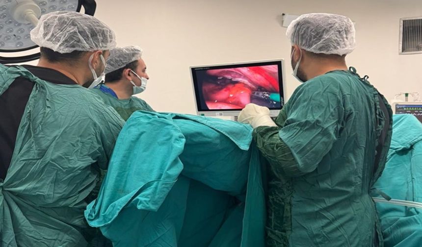 Ceylanpınar Devlet Hastanesi’nde İzsiz ve Kesiksiz Cerrahi Dönemi Başladı.
