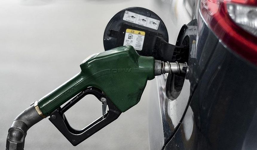 Benzine Zam Geldi: Şanlıurfa'da Yeni Fiyatlar Gece Yarısından İtibaren Pompada