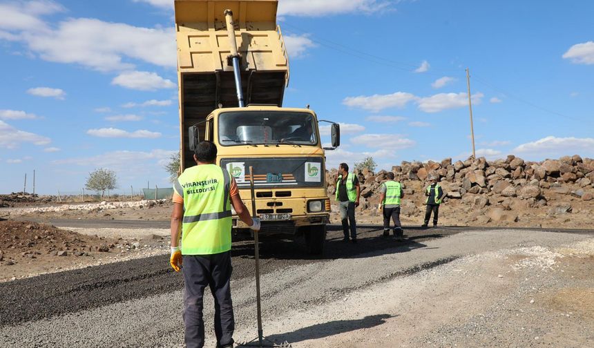 Viranşehir Belediyesi’nden yol atağı devam ediyor