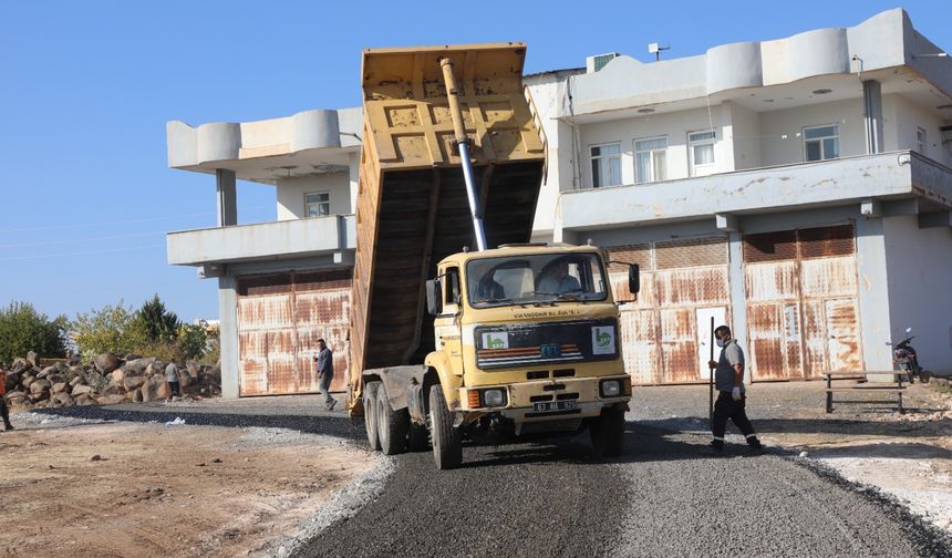 Giyimli Mahallesinde yol seferberliği