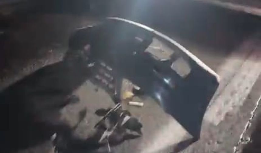 Şanlıurfa’da tır ile ticari araç çarpıştı, 2  yaralı