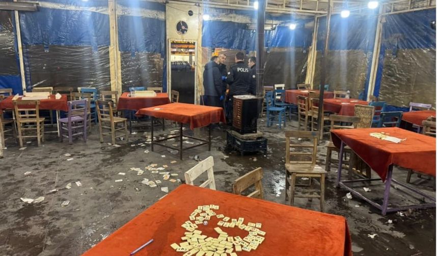 Birecik'te bıçaklı kavga, 2 yaralı