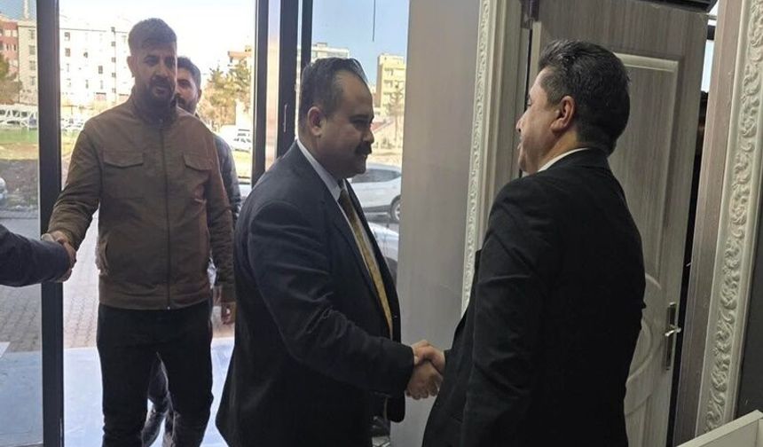Eş Başkan Serhat Dicle İnan’dan CHP Viranşehir İlçe Başkanlığı’na Ziyaret