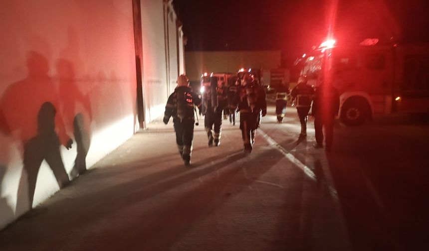 Şanlıurfa’da Tekstil Fabrikasında Yangın