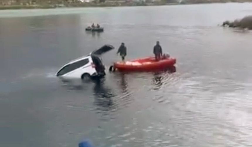 Şanlıurfa’da Korkutan Olay! Araç Nehre Uçtu