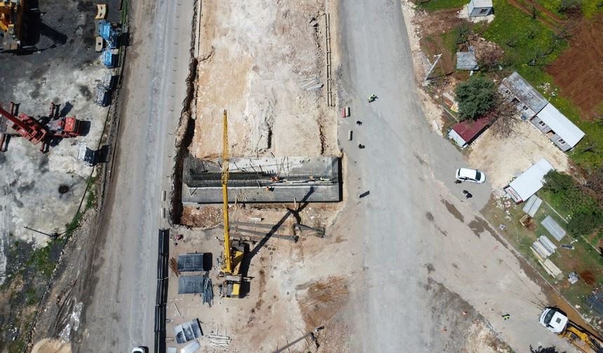Evren Sanayi Sitesi’nde Katlı Köprülü Kavşak Projesi Hızla İlerliyor