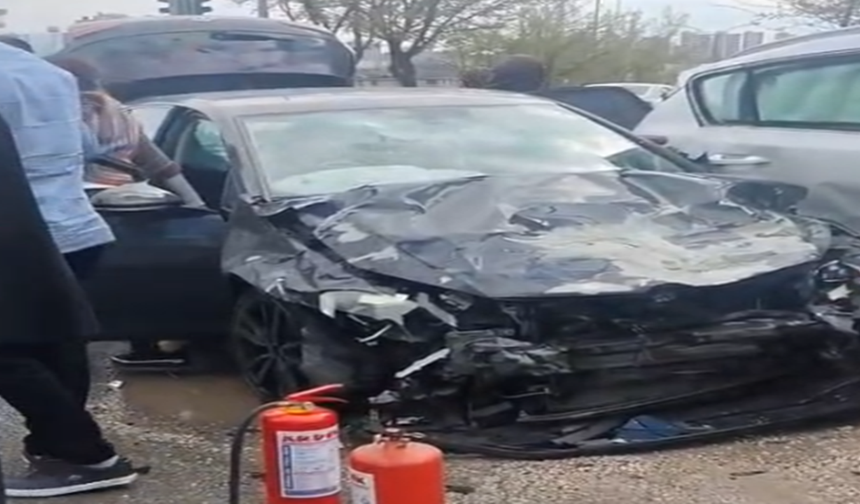 Karaköprü’de Feci Kaza: 3 Yaralı