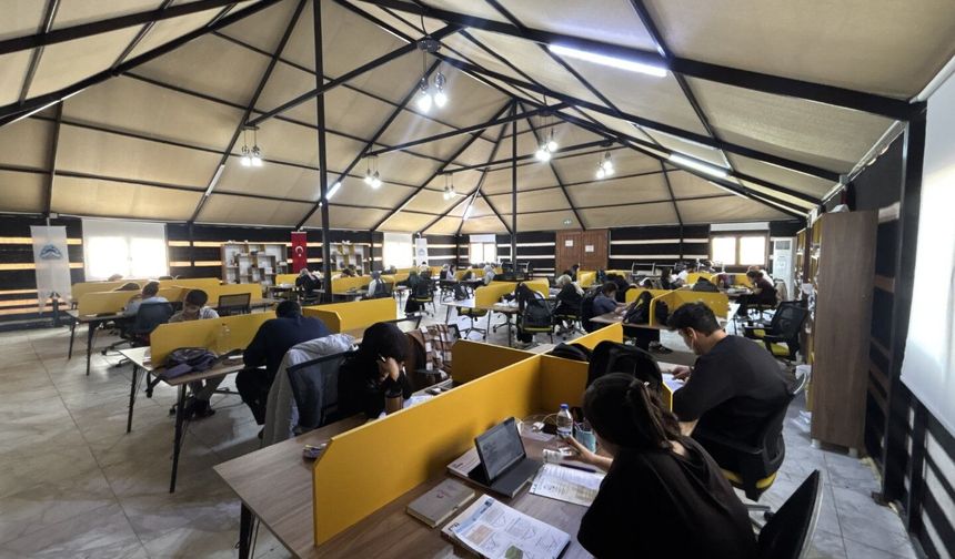 Gençlerin Yeni Adresi: Batıkent Eğitim Otağı Yoğun İlgi Çekti