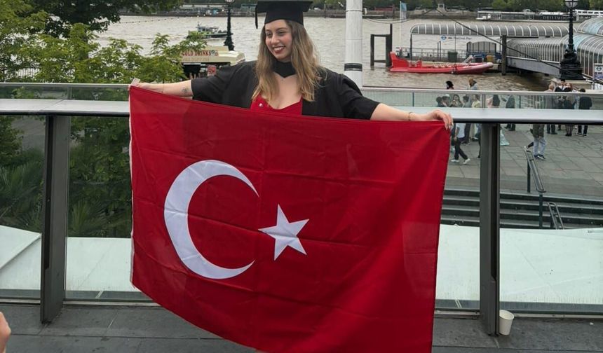 Dünya’nın İlk 10'unda Yeralan Üniversitesi’nden Birincilikle Mezun Oldu