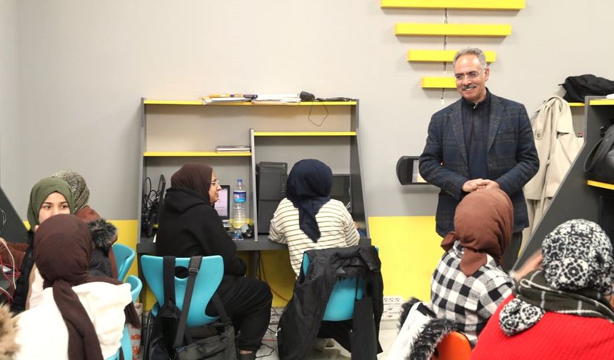 Başkan Kuş: Gençliğin Önemi Bizim İçin Apayrı