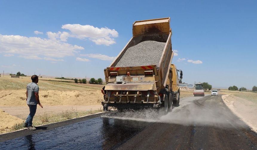 Büyükşehir, 3 İlçeyi Beton Yolla Birbirine Bağlıyor