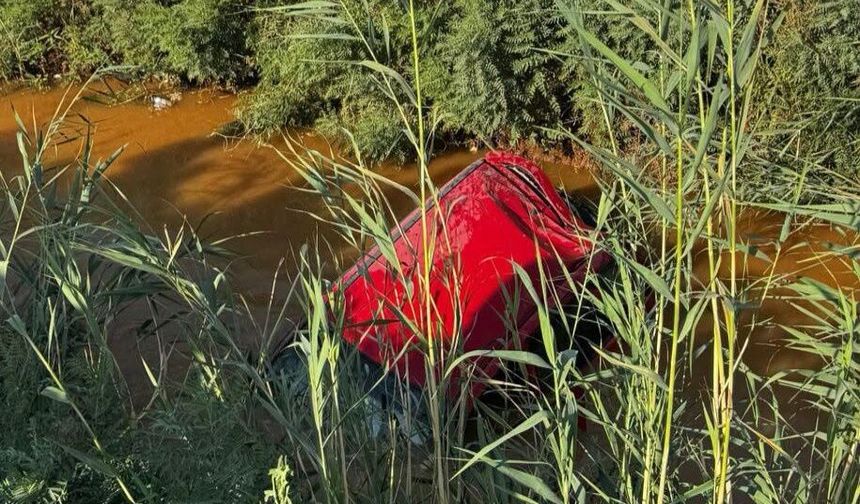 Şanlıurfa’da Otomobil Kanalda: Sürücü Yaralandı