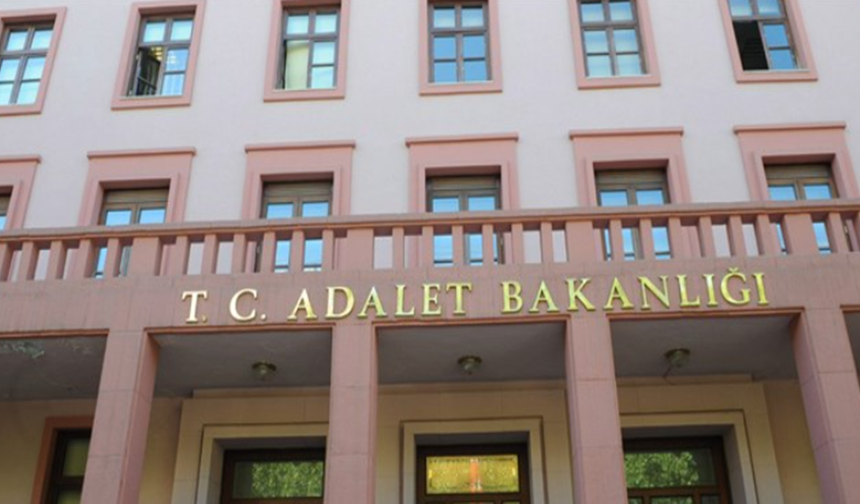 Adalet Bakanlığı 900 Kişi Alıyor! Başvuruda Son Gün Tarihi Belli Oldu
