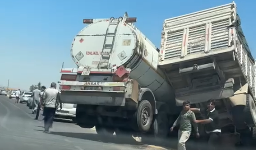 Eyyübiye’de Korkutan Kaza: Dev Araçlar Yol Kenarına Savruldu