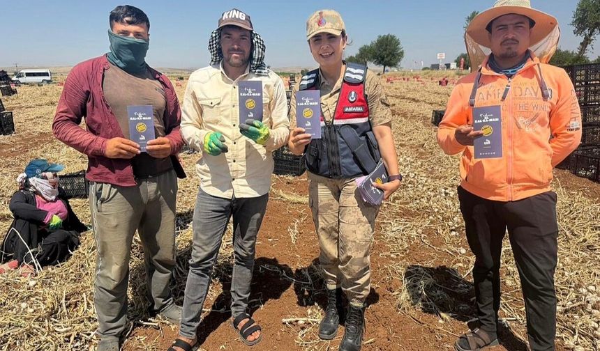 Halfeti'de Tarım İşçilerine KADES Anlatıldı
