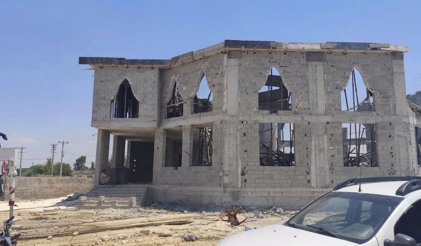 Şanlıurfa’da Cami İnşaatında Çökme: 3 İşçi Yaralandı
