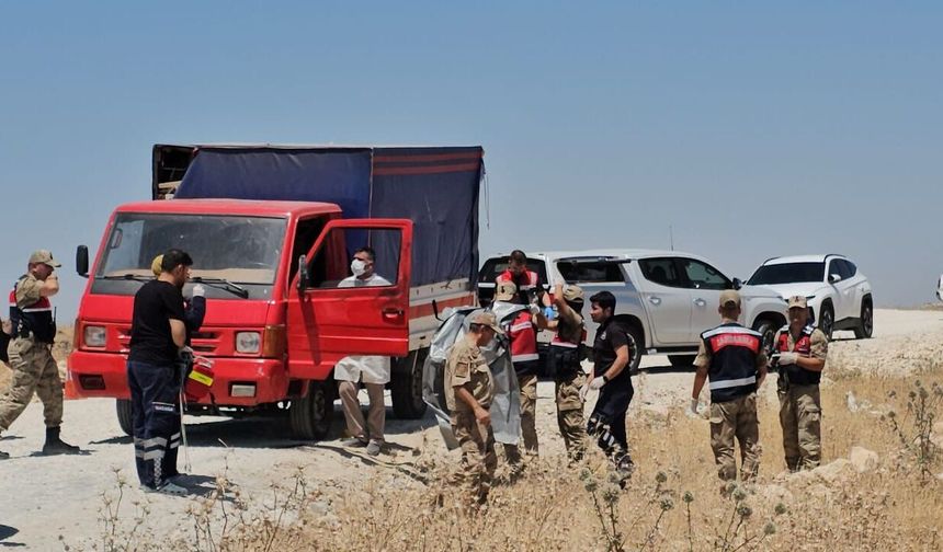 Karaköprü'de Şüpheli Ölüm! Park Halindeki Araçta Cansız Bedeni Bulundu