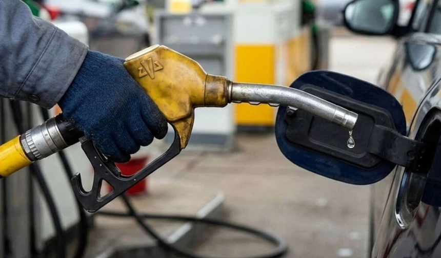 Motorine Büyük İndirim Beklentisi! Tarih ve Saat Belli Oldu