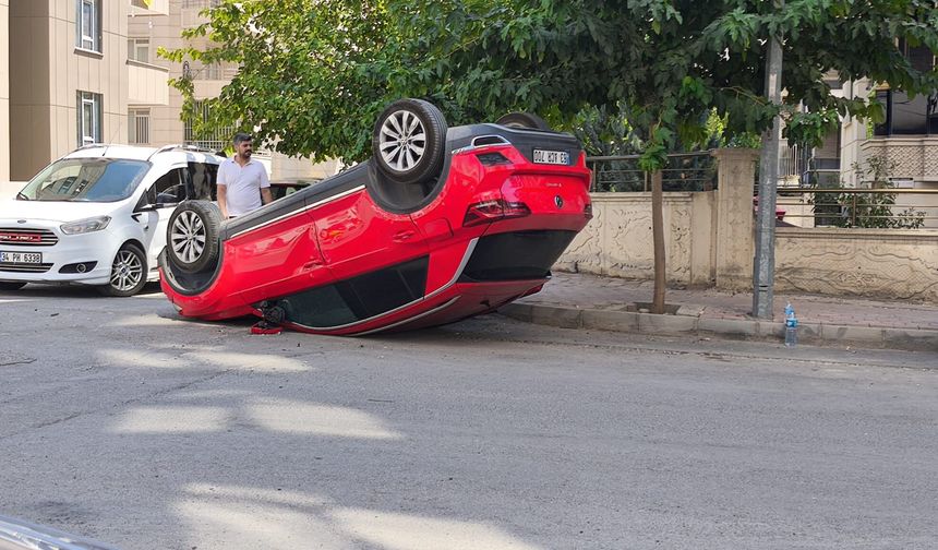 Şanlıurfa'da Trafik Kazası: Takla Atan Araçta Yaralılar Var