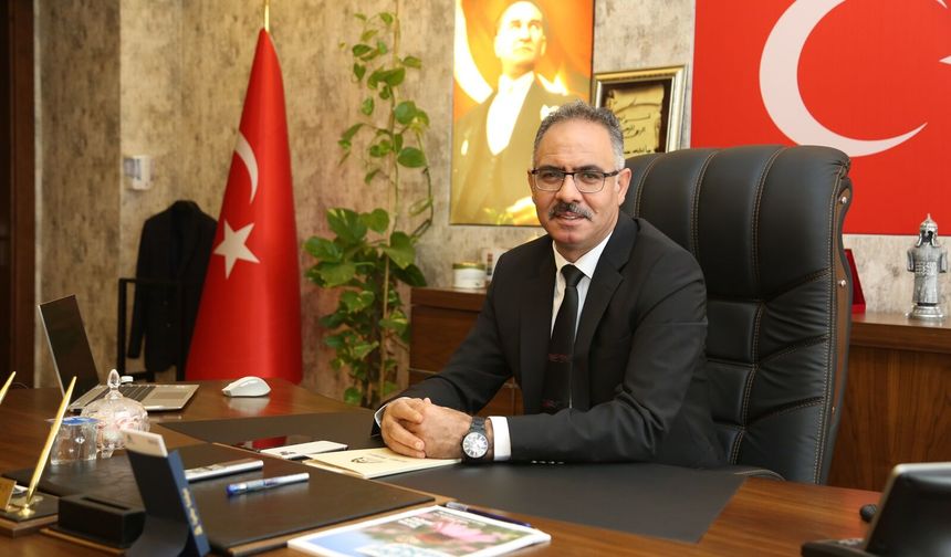 Başkan Kuş'tan Tebrik Ve Davet