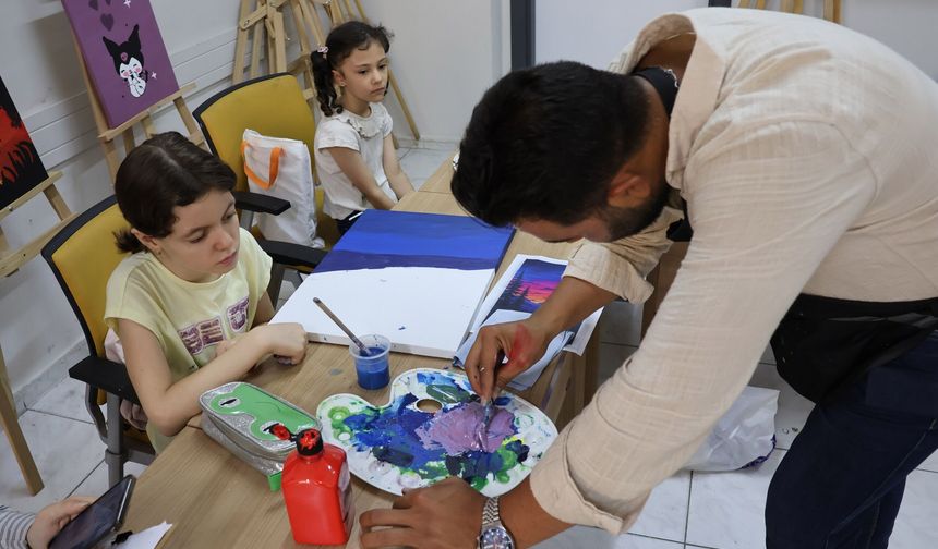 Haliliye'de Her Yaştan Vatandaşa Eğitim Ve Sanat Desteği