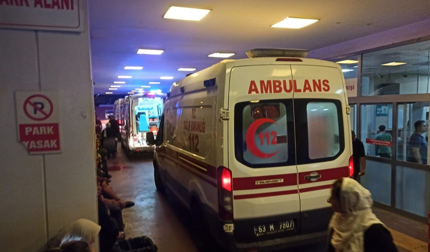 Siverek’te Korkutan Kaza! Yolcu Otobüsleri Çarpıştı, 12 Kişi Yaralandı