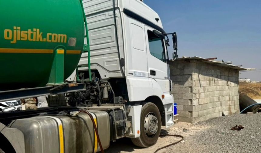 Şanlıurfa’da Kaçak Akaryakıt Operasyonu! Tam 1 Ton 650 Litre Ele Geçirildi